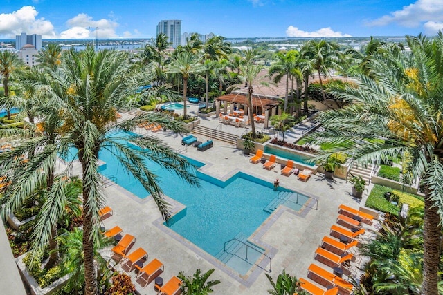 view of swimming pool featuring a patio