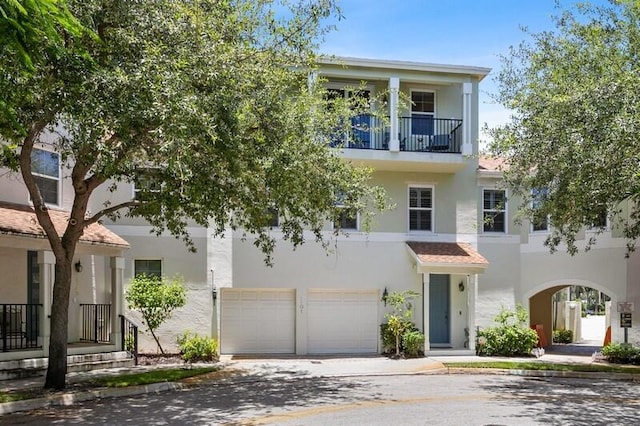 view of front of house with a garage