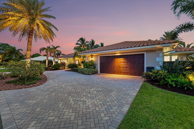 view of front of house featuring a garage