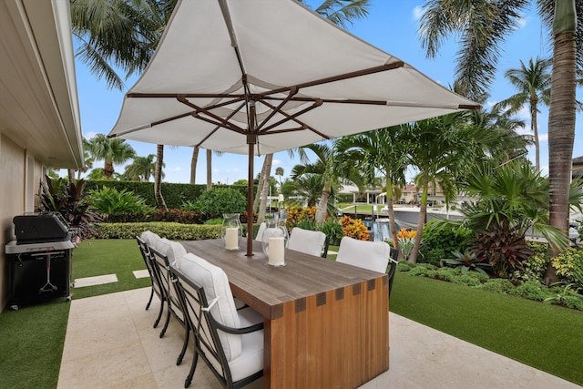 view of patio / terrace with grilling area