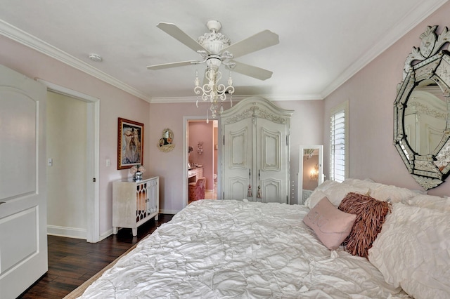 bedroom with ceiling fan, ensuite bathroom, dark wood-type flooring, and ornamental molding