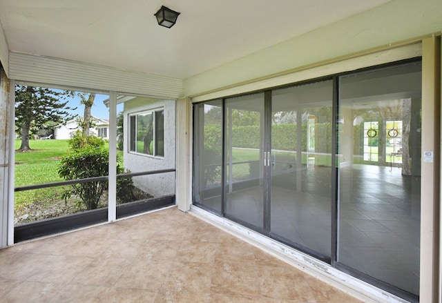 view of unfurnished sunroom