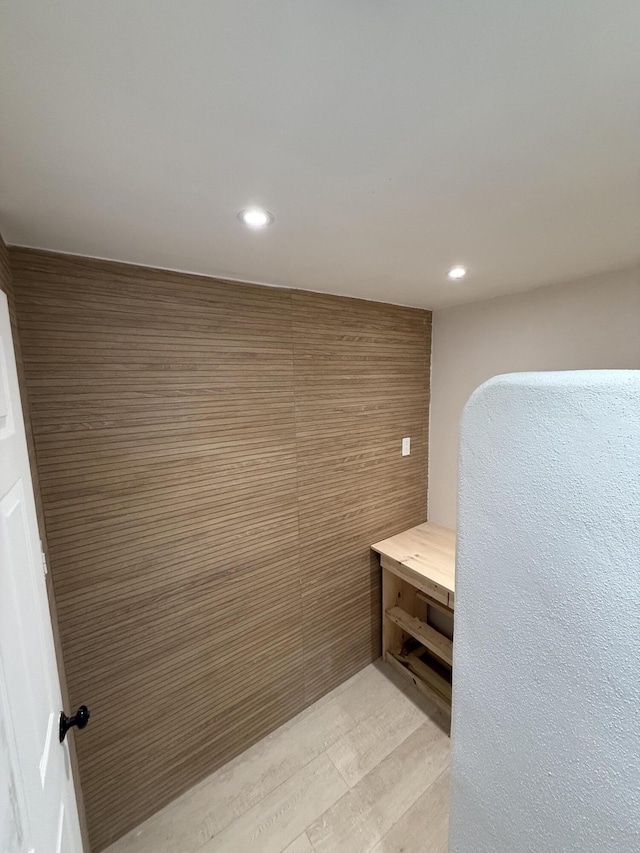 bathroom with recessed lighting