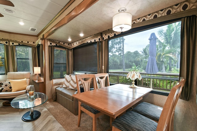 view of sunroom / solarium