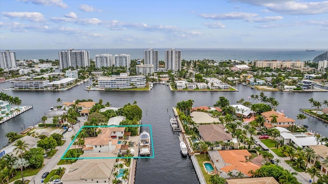 bird's eye view featuring a water view