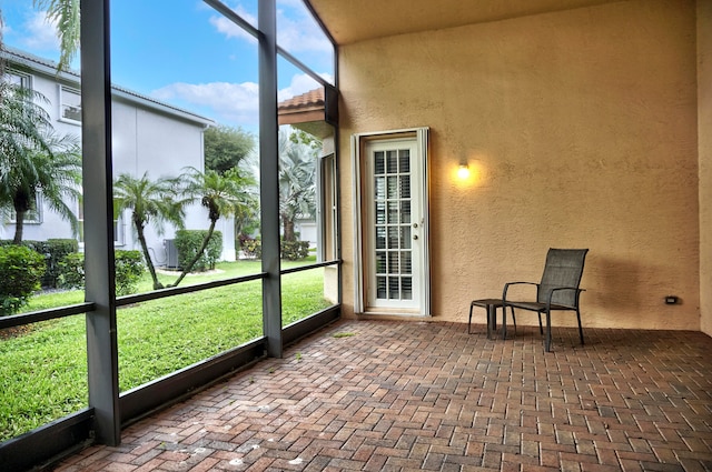 view of sunroom / solarium