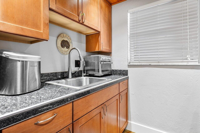 kitchen featuring sink