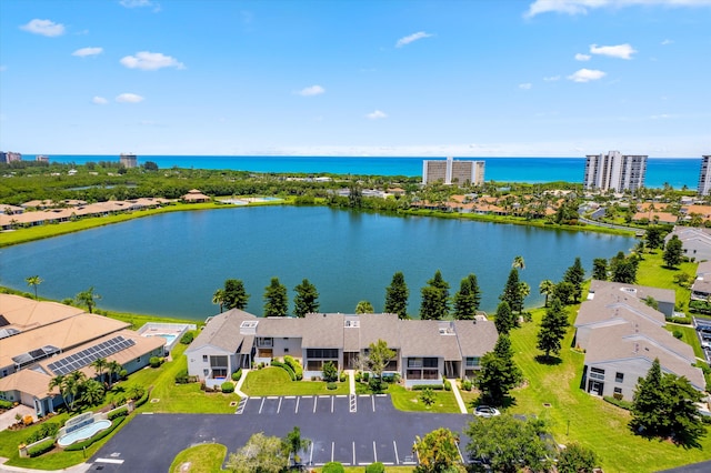 bird's eye view featuring a water view