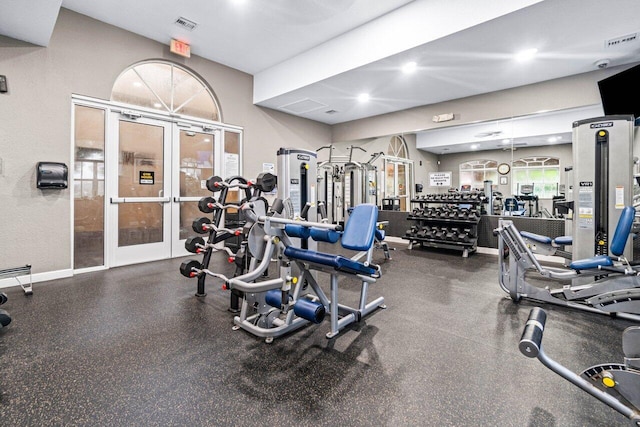 exercise room featuring visible vents