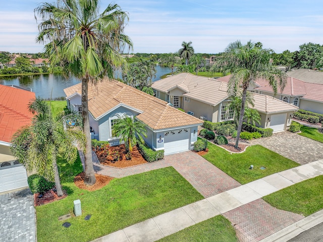 bird's eye view featuring a water view