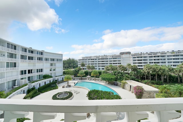 view of swimming pool