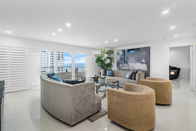 600 S Ocean Blvd Unit 1207, Boca Raton, FL 33432 - living area featuring recessed lighting