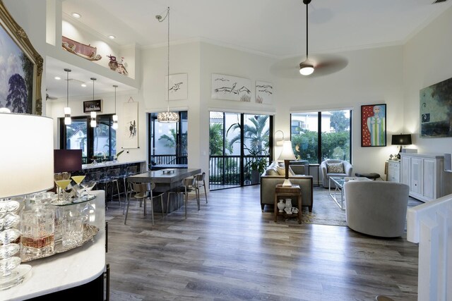 living room featuring crown molding