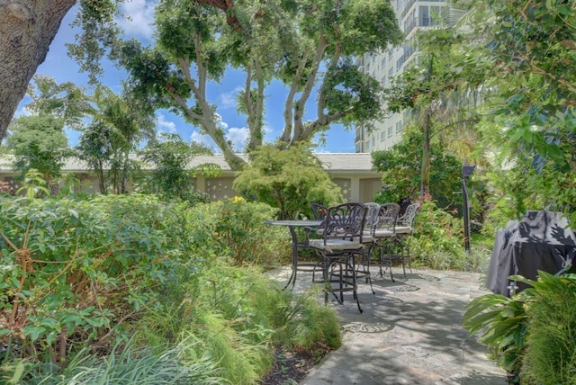 view of patio / terrace with outdoor dining area