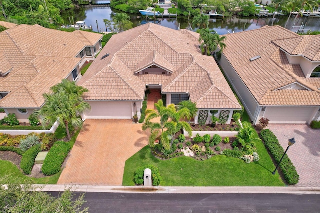 bird's eye view featuring a water view