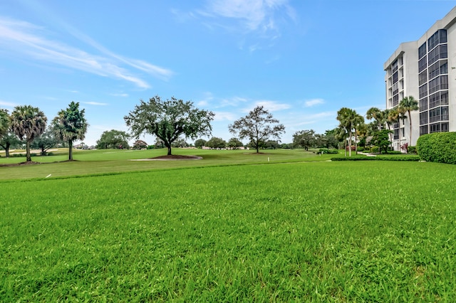 exterior space featuring a lawn