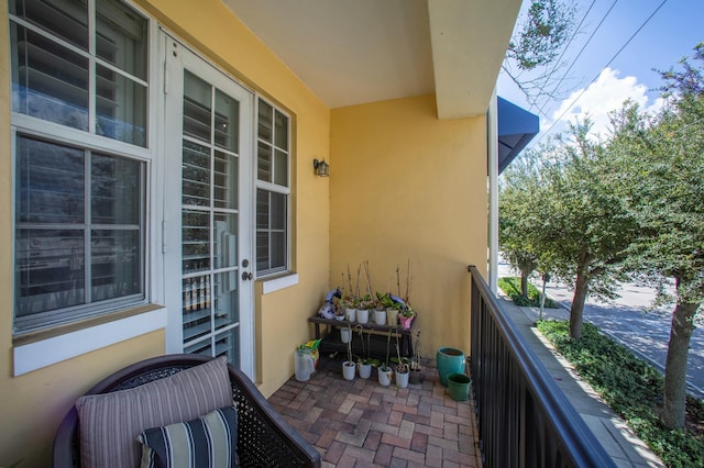 1970 S Dixie Hwy Unit R5, West Palm Beach, FL 33401 - view of balcony