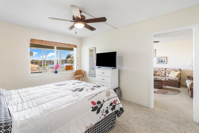 bedroom with ceiling fan