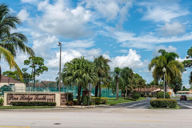 337 Knotty Pine Cir Unit D2, Greenacres, FL 33463 - community / neighborhood sign with fence