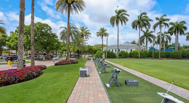 view of home's community featuring a yard