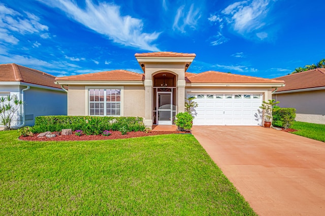 view of front facade featuring a garage and a front yard