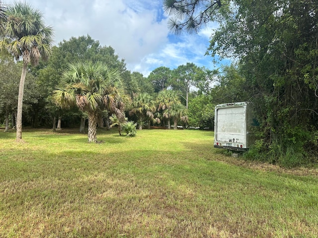 Listing photo 2 for 6801 N Blvd, Fort Pierce FL 34951