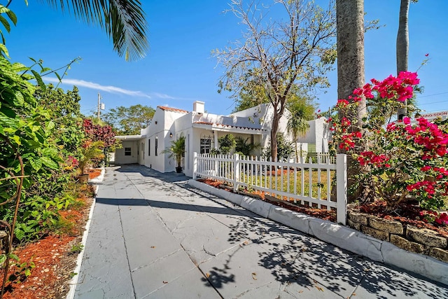 view of front of house