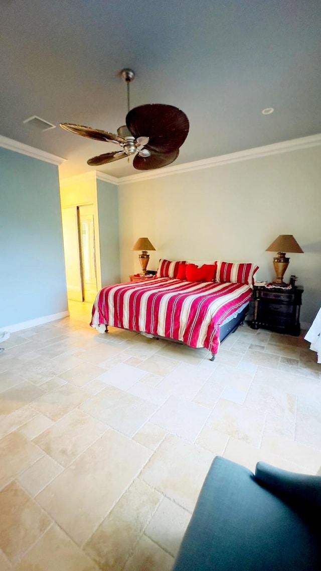 bedroom with crown molding and ceiling fan