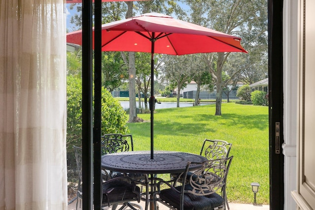 119 Club Dr, Palm Beach Gardens, FL 33418 - exterior space with a water view