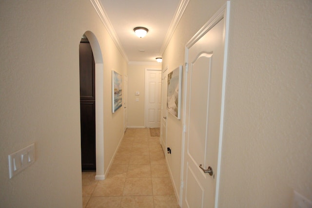 5946 Monterra Club Dr, Lake Worth, FL 33463 - corridor with light tile patterned floors, baseboards, arched walkways, and ornamental molding