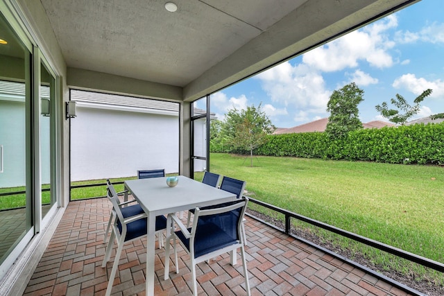 view of sunroom / solarium