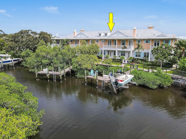 dock area featuring a water view