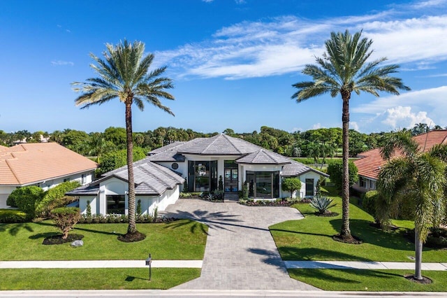 view of patio featuring outdoor lounge area and a fenced in pool