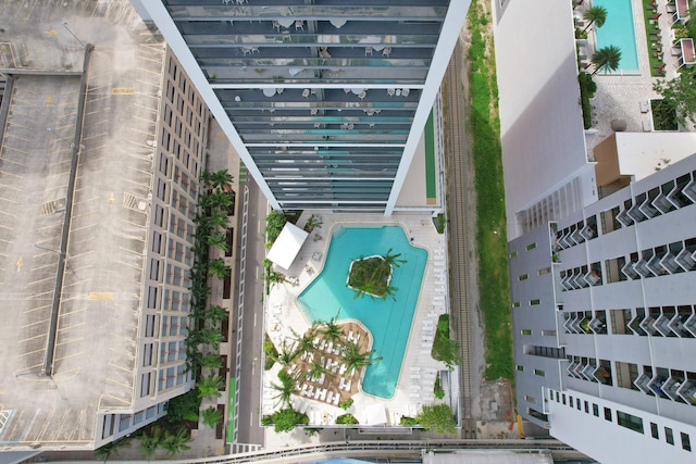 601 NE 1st Ave Unit 4813, Miami, FL 33132 - aerial view of a pool area
