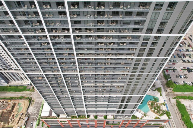 601 NE 1st Ave Unit 4813, Miami, FL 33132 - view of property location with a pool, apartment complex / building, and nearby urban area