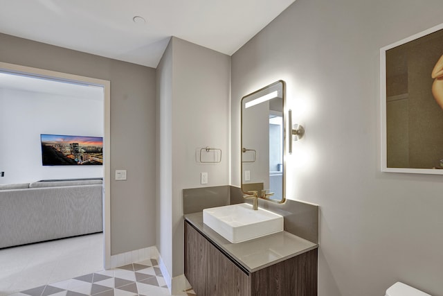 601 NE 1st Ave Unit 4813, Miami, FL 33132 - bathroom featuring baseboards and vanity