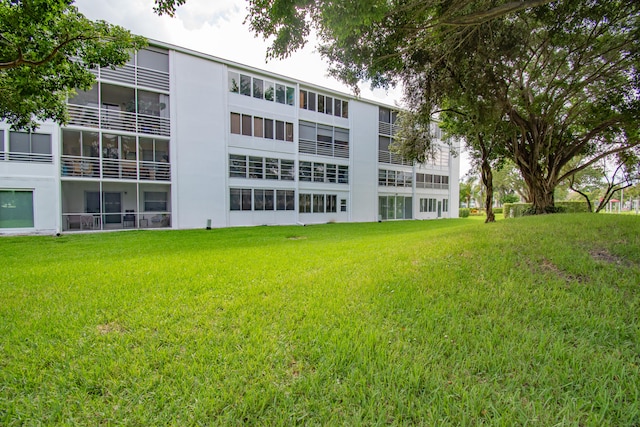 view of building exterior