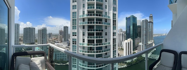 41 SE 5th St Unit 2017, Miami, FL 33131 - skyline view featuring a nearby body of water
