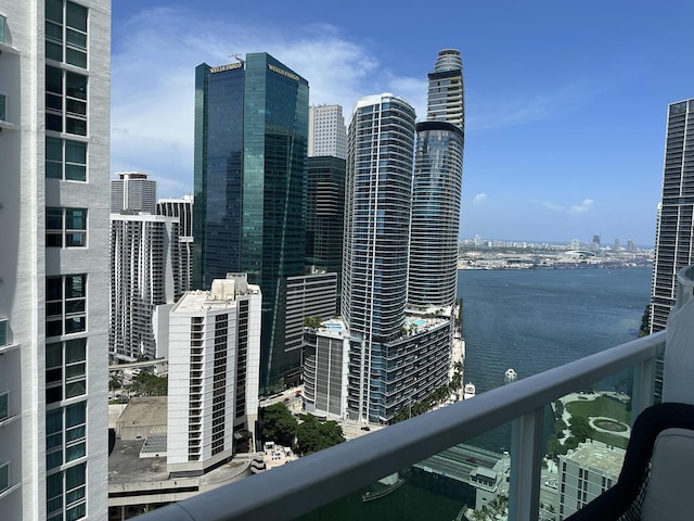 41 SE 5th St Unit 2017, Miami, FL 33131 - skyline view featuring a large body of water