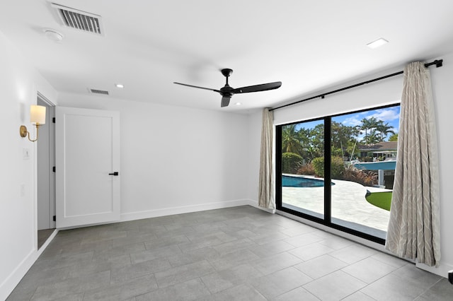 empty room featuring ceiling fan