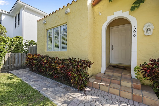 view of property entrance