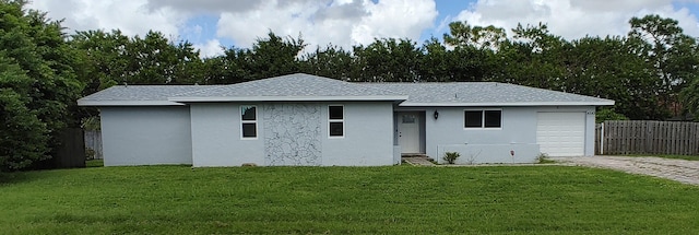 view of front of home with a front lawn