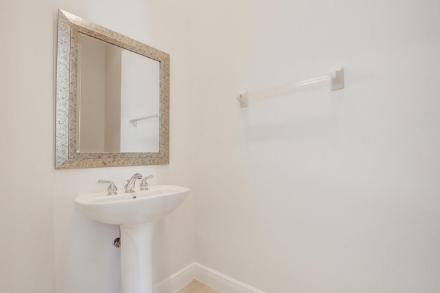 bathroom with sink