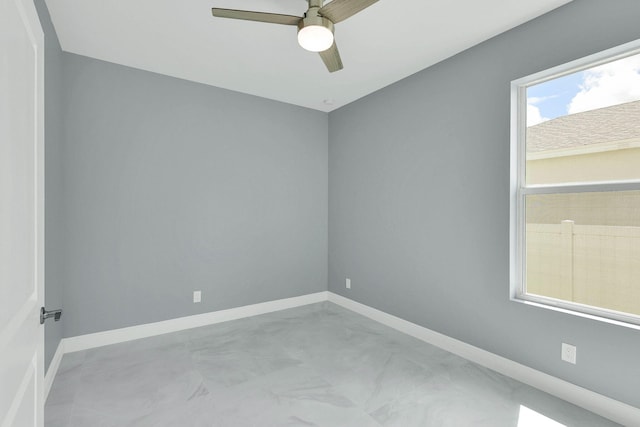 empty room with ceiling fan