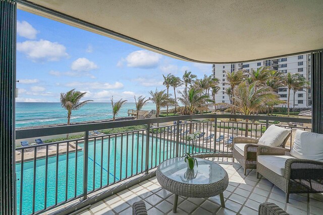 5380 N Ocean Dr Unit 2-I, Singer Island, FL 33404 - balcony featuring a water view