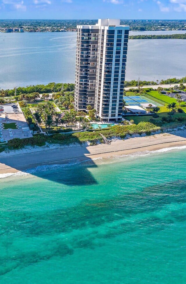 water view with a view of the beach