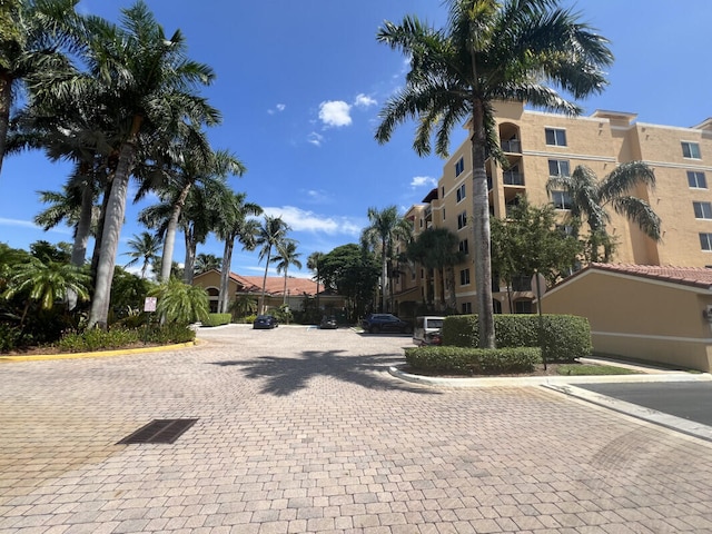 Listing photo 2 for 1200 Scotia Dr Unit 304, Hypoluxo FL 33462