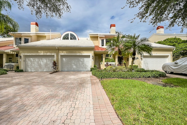 view of front of home with a front yard