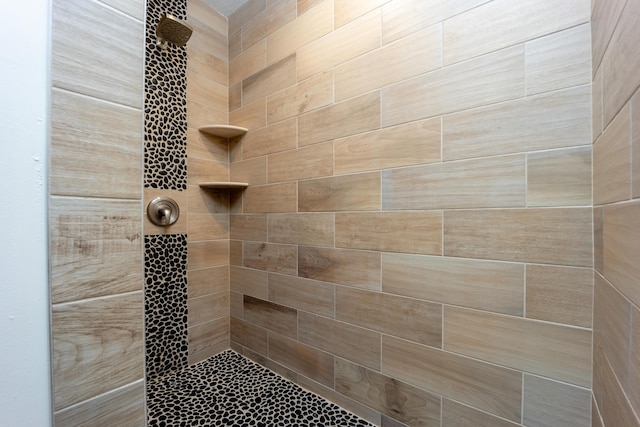 1121 SW Pine Tree Ln, Palm City, FL 34990 - full bath featuring a tile shower