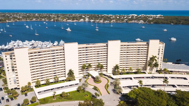 bird's eye view featuring a water view